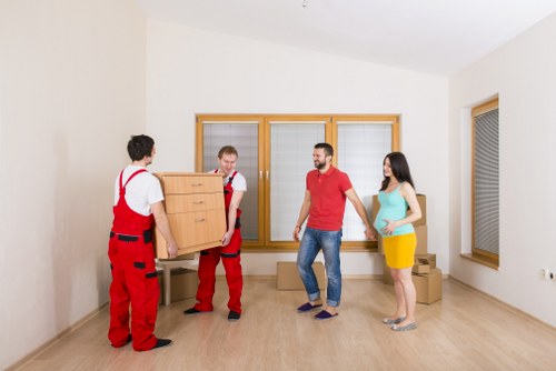 Crystalpalace Man And Van pricing overview with moving items
