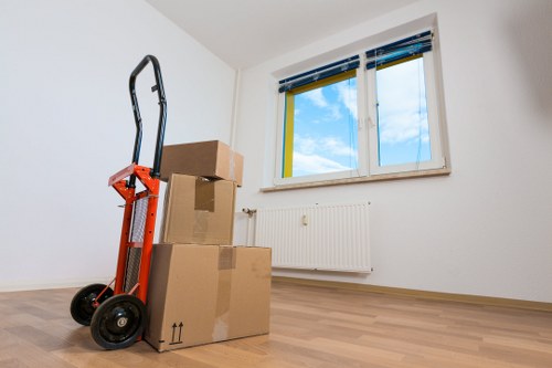 Home and office unpacking support for customers in Crystal Palace